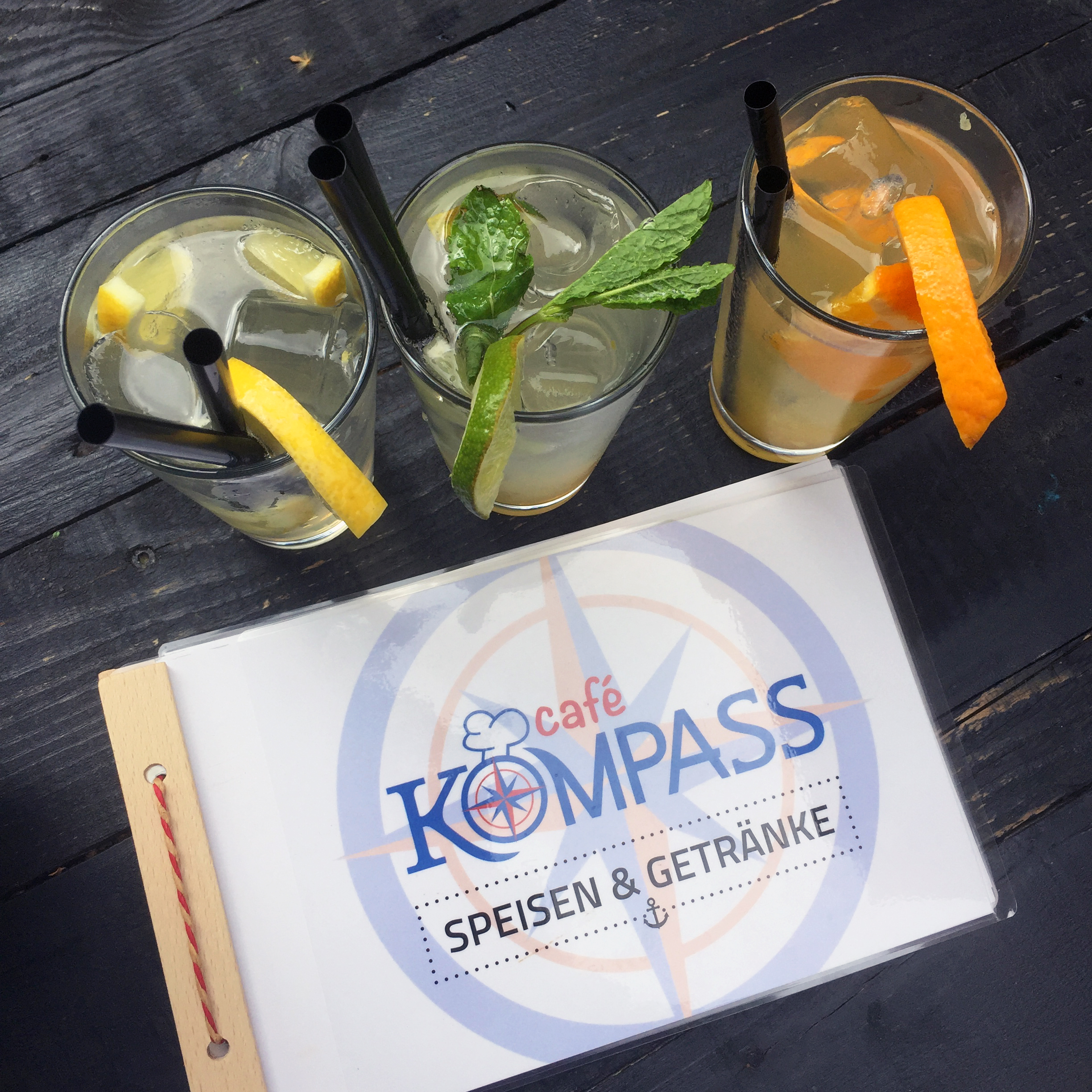 Lemonade im Café Kompass